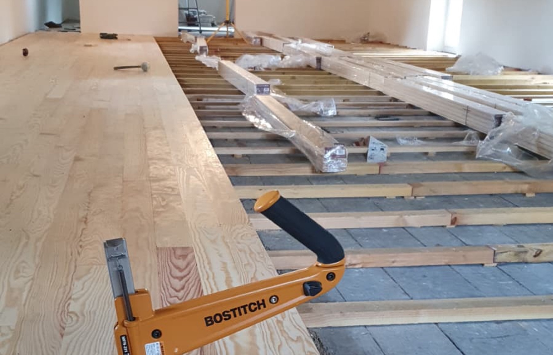 Parquet cloué